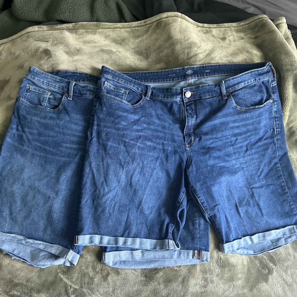 St John’s Bay Secretly Slender Denim Bermuda Shorts -2 pairs